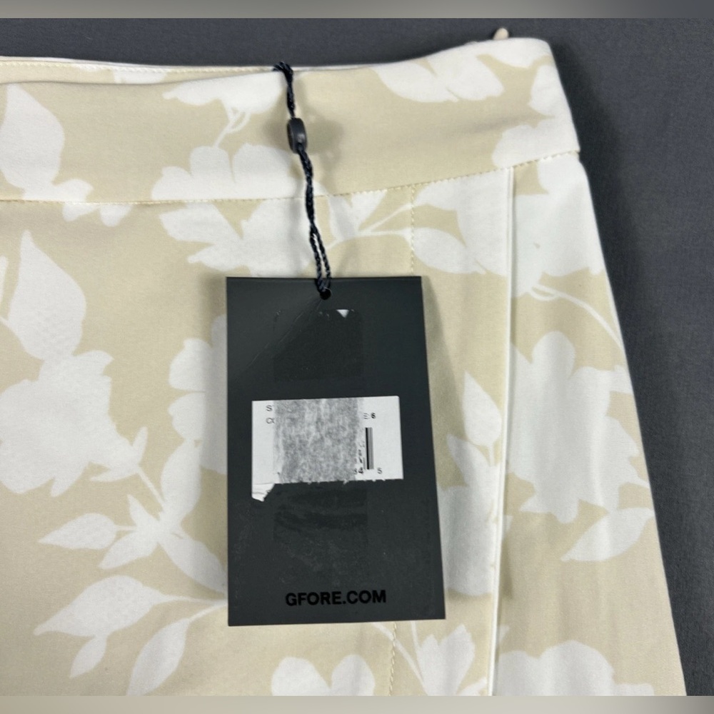 G/FORE Women's Golf Skort Floral Print 6 Beige Polyester - Picture 3 of 7